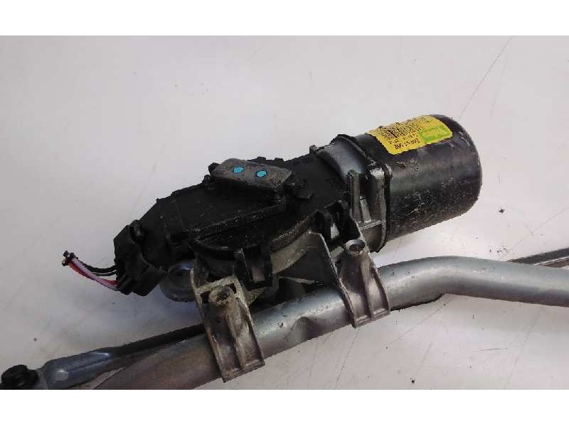 Recambio de motor limpia delantero para renault kangoo profesional referencia OEM IAM 54526811  