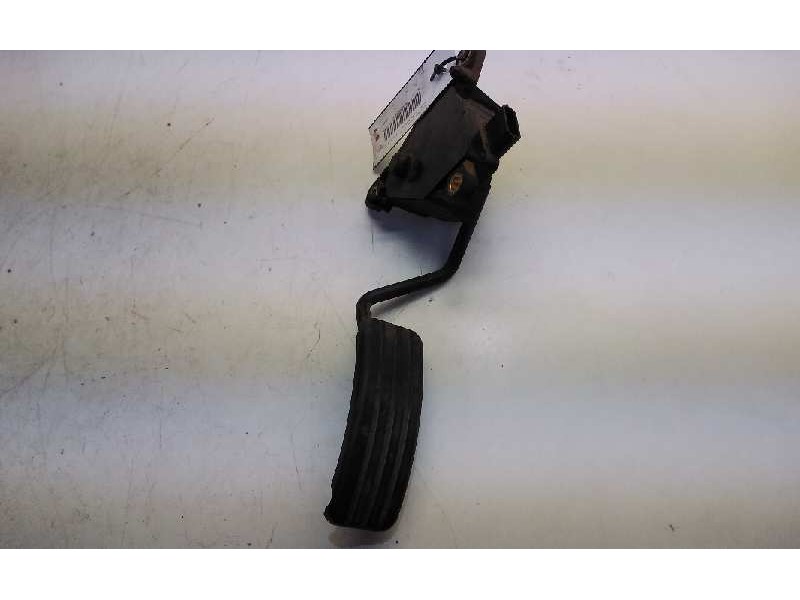 Recambio de pedal acelerador para renault kangoo profesional referencia OEM IAM 8200436864  