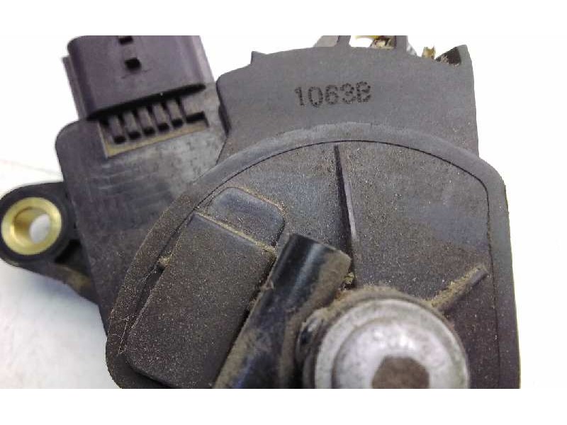 Recambio de pedal acelerador para renault kangoo profesional referencia OEM IAM 8200436864  