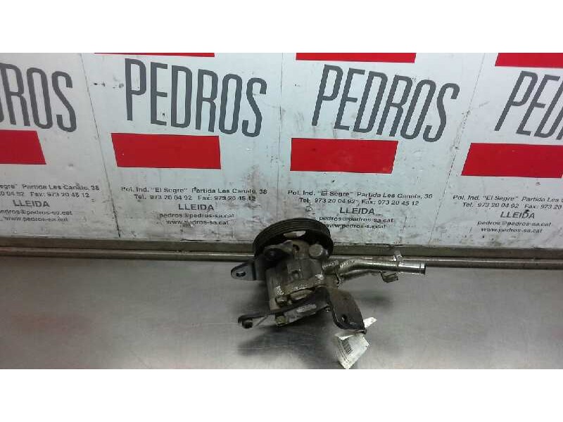 Recambio de bomba servodireccion para nissan navara pick-up (d40m) 2.5 dci diesel cat referencia OEM IAM 89193084 3X01A 