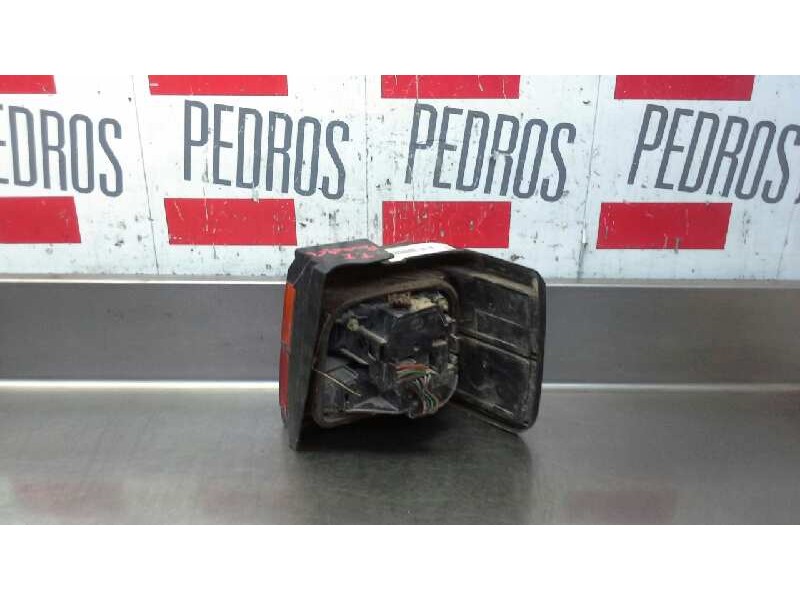 Recambio de piloto trasero izquierdo para volkswagen passat berlina (312) 1.8 referencia OEM IAM   