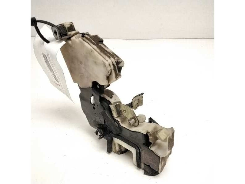 Recambio de cerradura puerta trasera derecha para nissan primera berl./familiar (p10/w10) slx berlina (p10) referencia OEM IAM 8