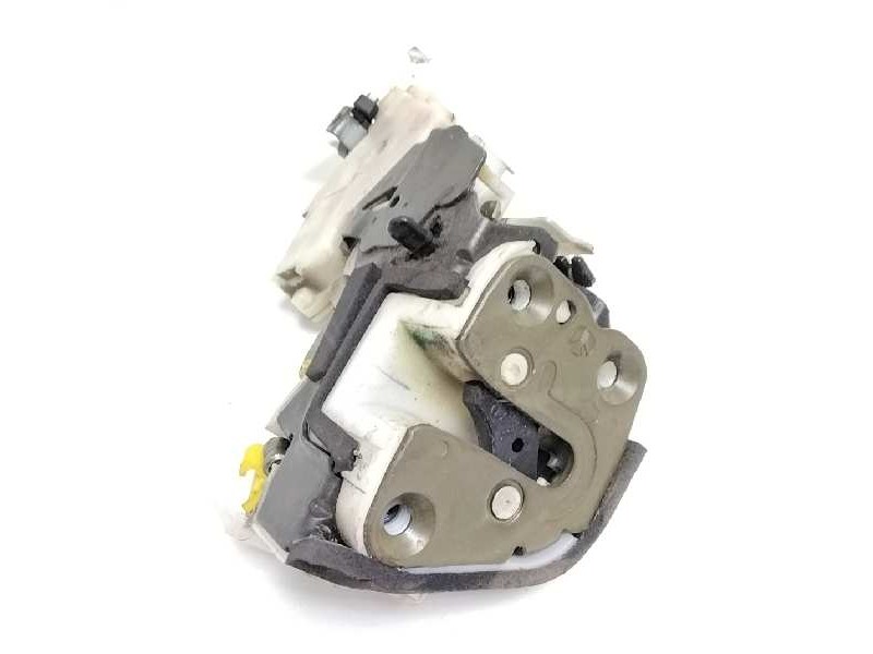 Recambio de cerradura puerta trasera izquierda para nissan primera berl./familiar (p10/w10) slx berlina (p10) referencia OEM IAM