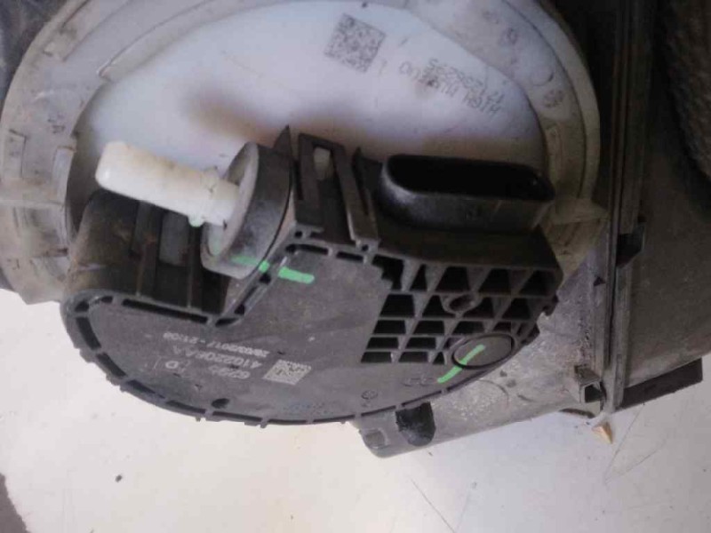 Recambio de deposito adblue para audi q7 (4m) 3.0 tdi quattro referencia OEM IAM 4102206AA  