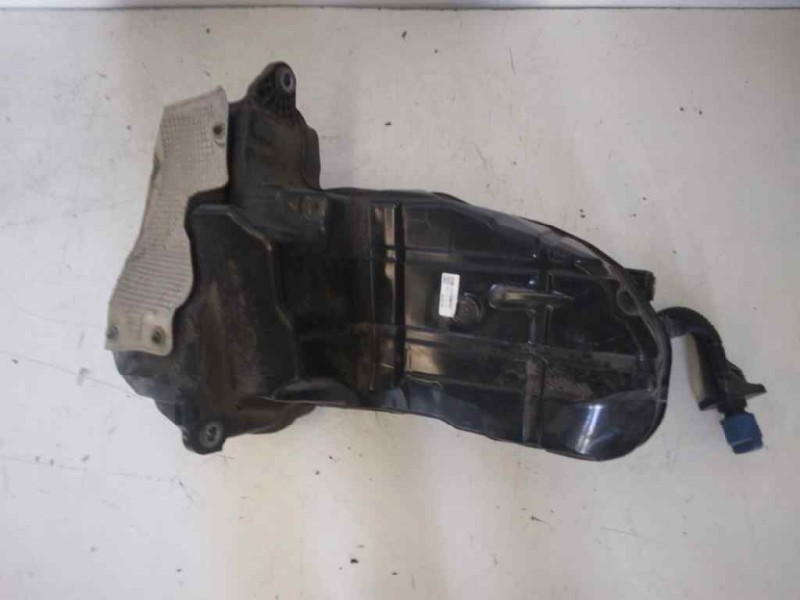 Recambio de deposito adblue para audi q7 (4m) 3.0 tdi quattro referencia OEM IAM 4102206AA  