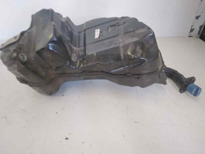Recambio de deposito adblue para audi q7 (4m) 3.0 tdi quattro referencia OEM IAM 4102206AA  
