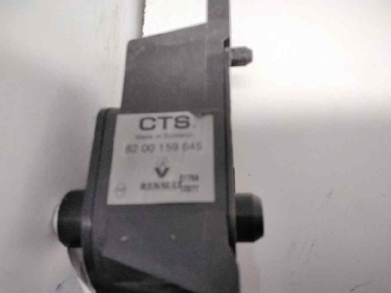 Recambio de potenciometro pedal para renault scenic ii confort authentique referencia OEM IAM 8200159645  