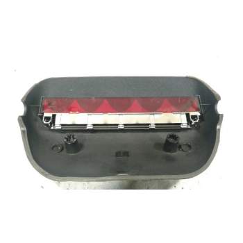 LUZ CENTRAL DE FRENO 