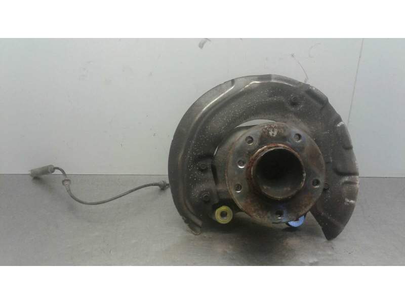 Recambio de mangueta delantera derecha para bmw serie 1 berlina (e81/e87) 118d referencia OEM IAM 31216793924  