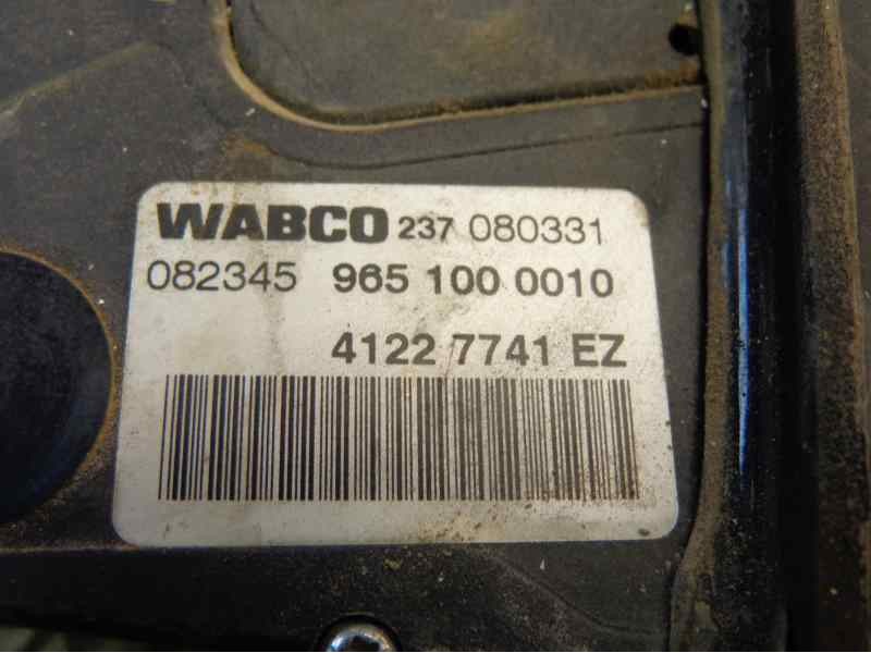 Recambio de pedal acelerador para iveco stralis 450 referencia OEM IAM   