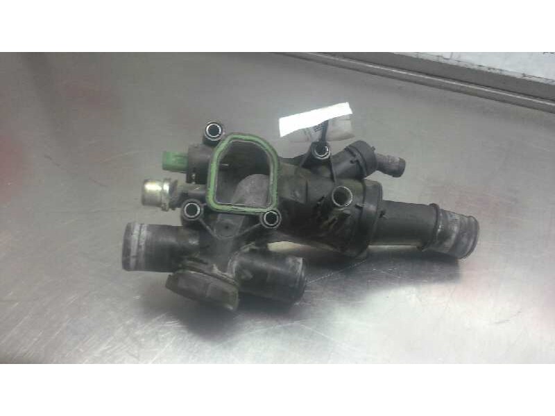 Recambio de caja termostato para citroen c4 coupe vts referencia OEM IAM 9656182980  