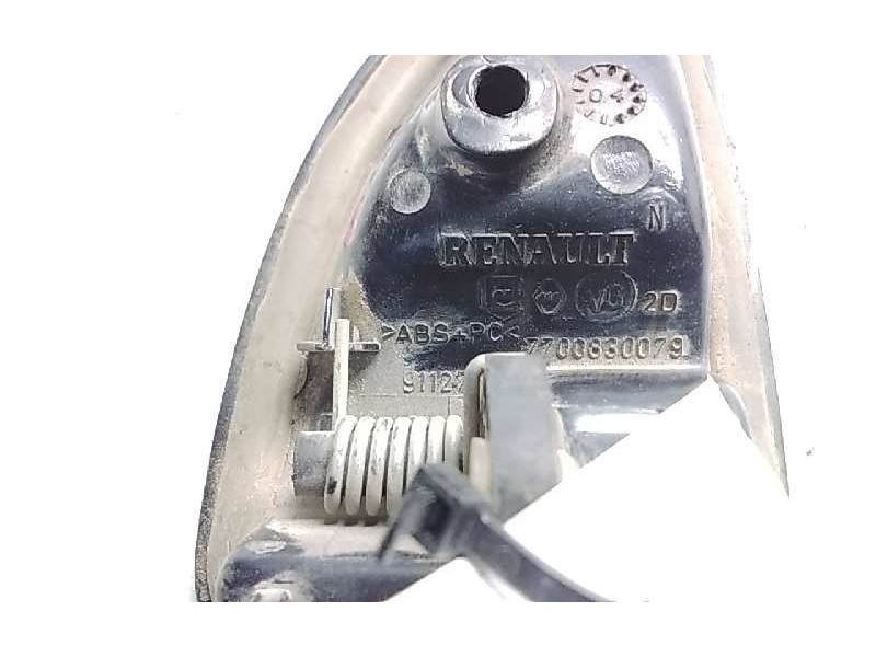 Recambio de maneta interior delantera derecha para nissan interstar mod. 04 (x70) 2.2 dci diesel cat referencia OEM IAM 77083007