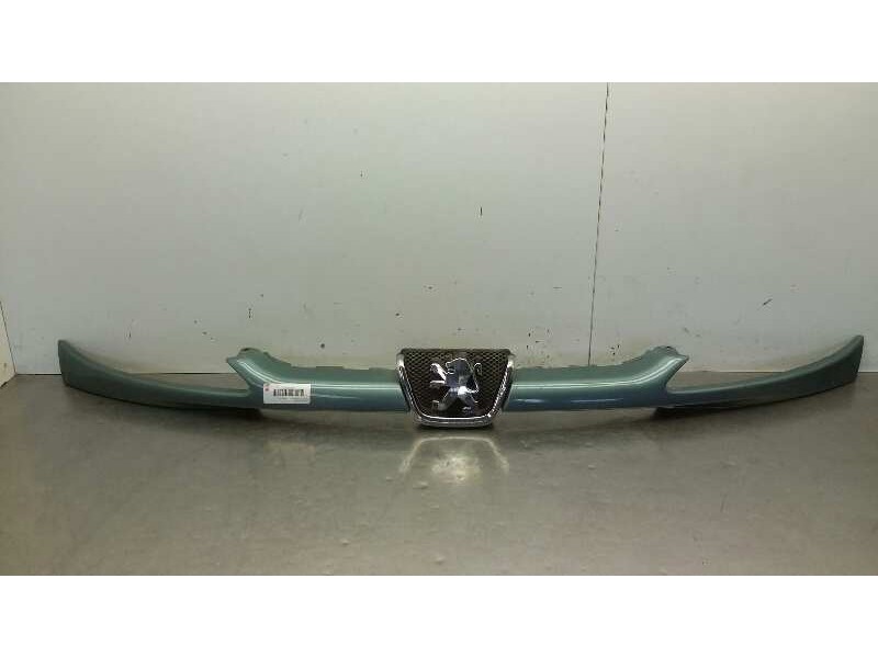 Recambio de rejilla delantera para peugeot 206 berlina xn referencia OEM IAM 96286912 1851948 