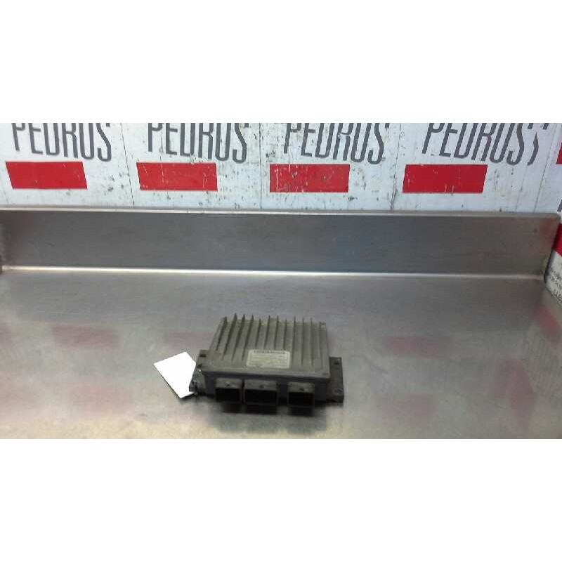 Recambio de centralita motor uce para renault clio ii fase ii (b/cb0) expression referencia OEM IAM 8200206670 253 