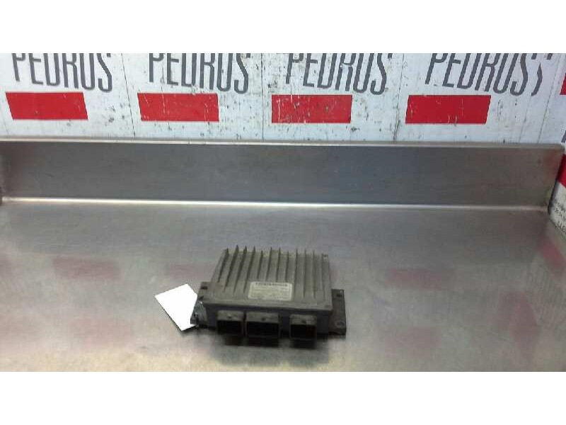 Recambio de centralita motor uce para renault clio ii fase ii (b/cb0) expression referencia OEM IAM 8200206670 253 