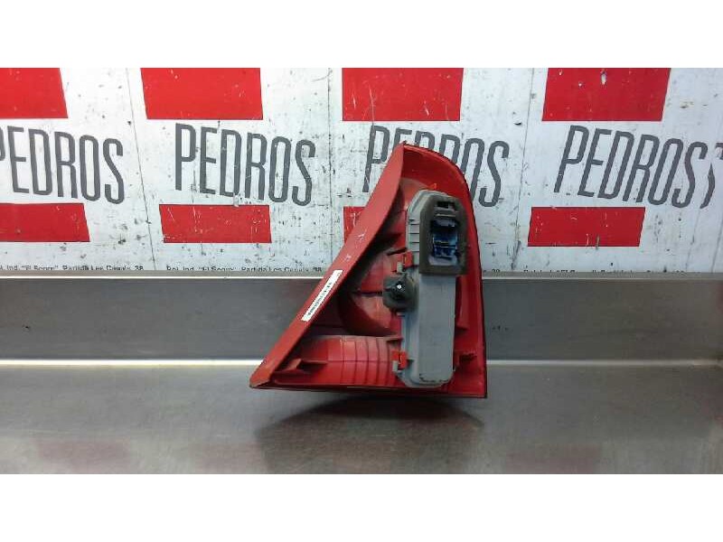 Recambio de piloto trasero izquierdo para renault clio ii fase ii (b/cb0) expression referencia OEM IAM   