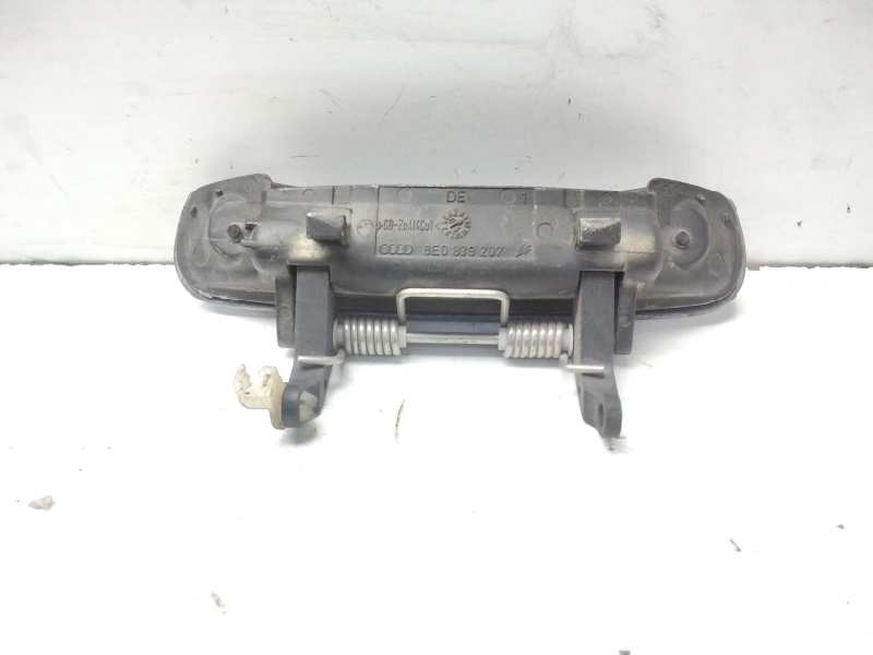 Recambio de maneta exterior delantera derecha para audi a3 sportback (8p) referencia OEM IAM 8E0839207  