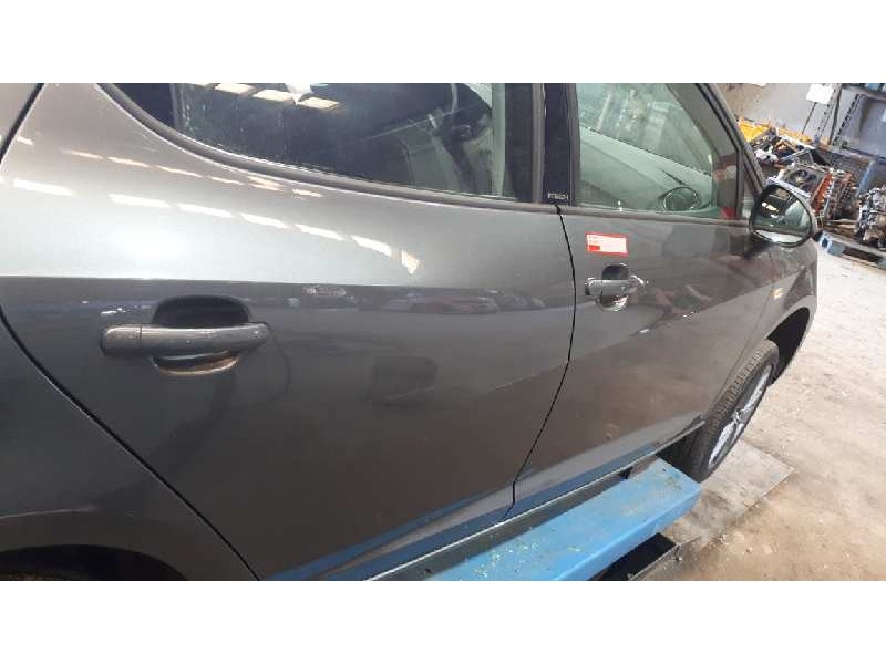 seat ibiza (6j5) del año 2014