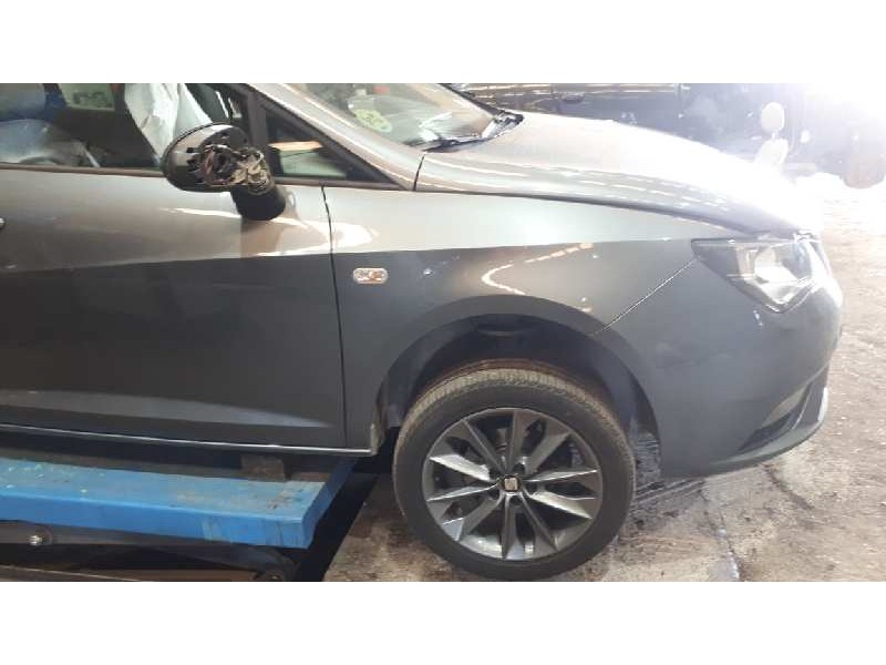 seat ibiza (6j5) del año 2014