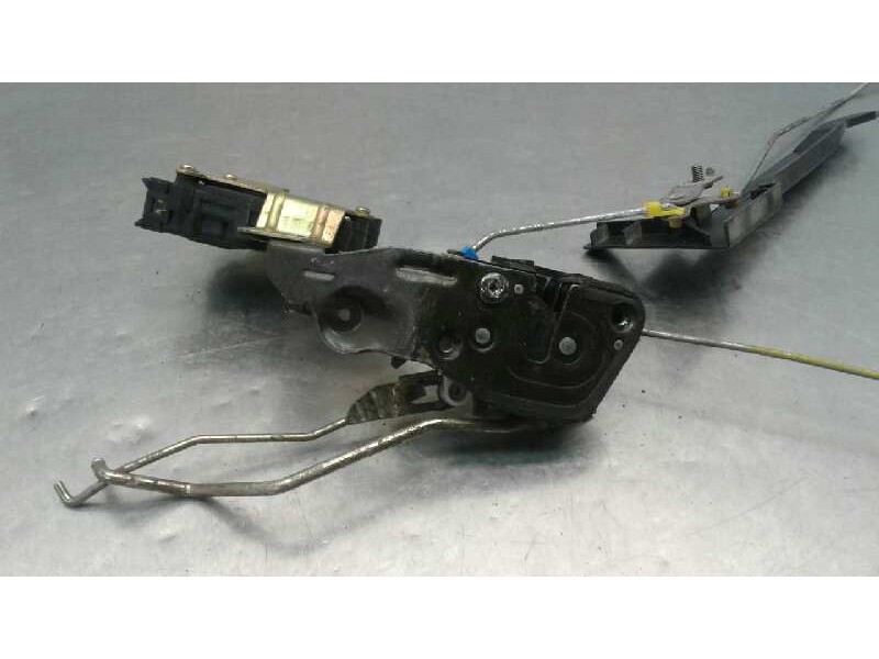 Recambio de cerradura puerta delantera derecha para hyundai accent (lc) gls referencia OEM IAM   