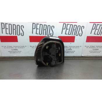Recambio de piloto trasero izquierdo para volkswagen polo (9n1) 1.2 12v referencia OEM IAM 962558 39952 104548