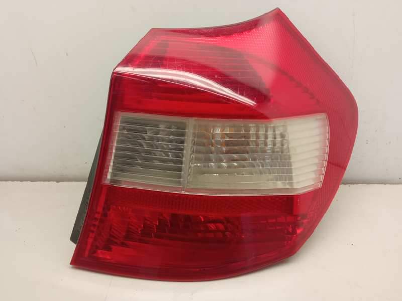 Recambio de piloto trasero derecho para bmw serie 1 berlina (e81/e87) 118d referencia OEM IAM 692450212  