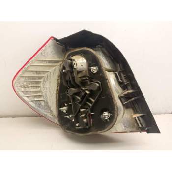Recambio de piloto trasero derecho para bmw serie 1 berlina (e81/e87) 118d referencia OEM IAM 692450212  