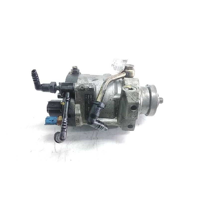 Recambio de bomba inyeccion para ford transit caja cerrada ´06 2.4 tdci cat referencia OEM IAM 9044AR090AR  