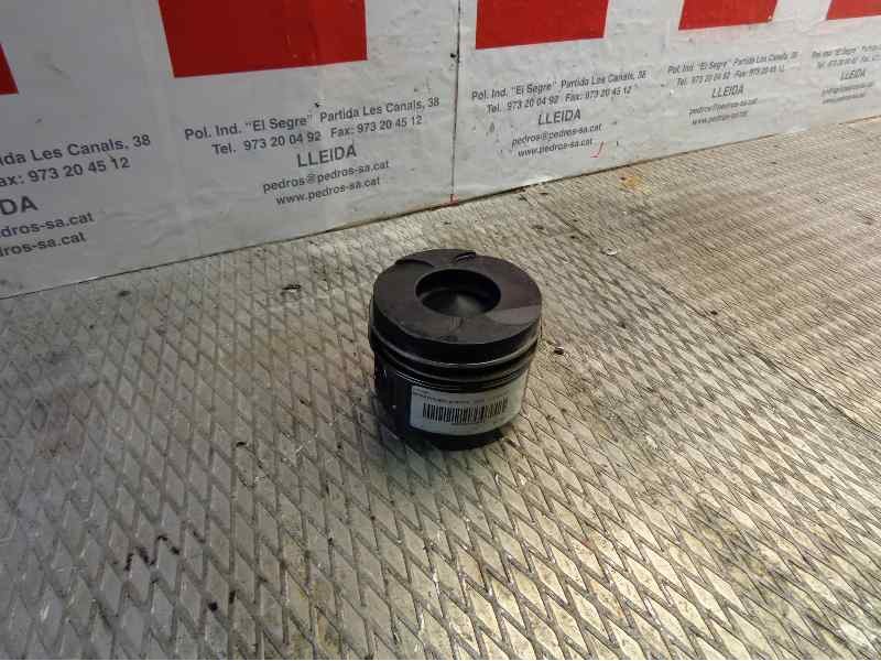 Recambio de piston para mercedes sprinter 02.00  caja cerrada, techo elevado 2.2 cdi cat referencia OEM IAM   