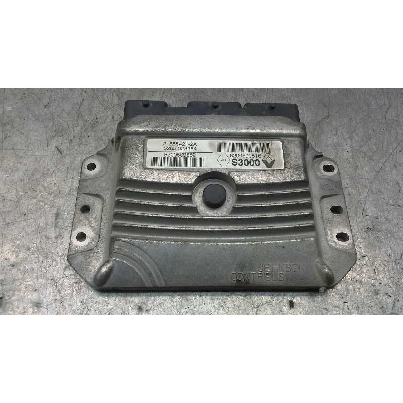 Recambio de centralita motor uce para renault megane ii berlina 3p 1.6 16v referencia OEM IAM 8200509516 199 