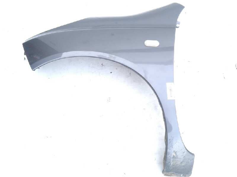 Recambio de aleta delantera izquierda para nissan micra (k12e) acenta referencia OEM IAM 63101AX630  