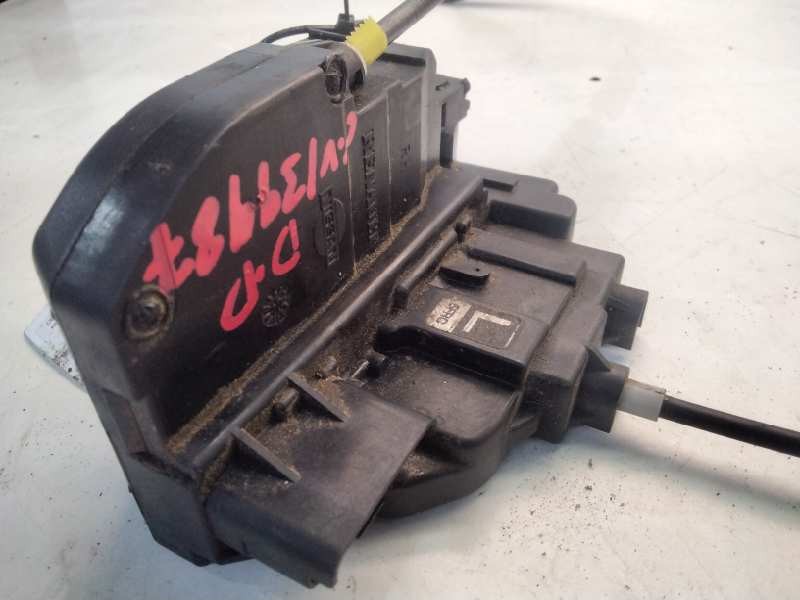 Recambio de cerradura puerta delantera derecha para nissan micra (k12e) acenta referencia OEM IAM 80500AX11A  