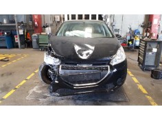 peugeot 208 del año 2012