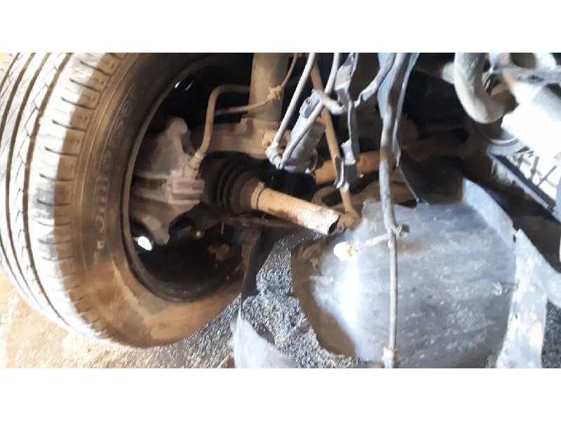 peugeot 208 del año 2012