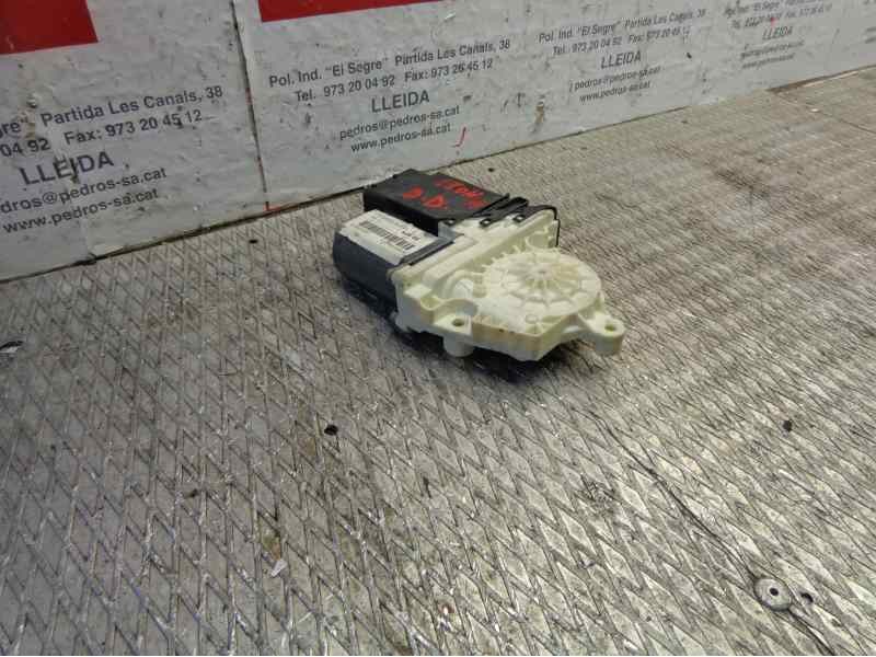 Recambio de motor elevalunas delantero derecho para seat leon (1m1) sports limited referencia OEM IAM   
