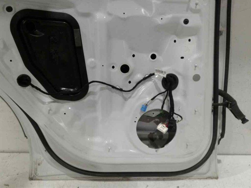 Recambio de puerta trasera izquierda para audi q7 (4m) 3.0 tdi quattro referencia OEM IAM 4M0833051E  