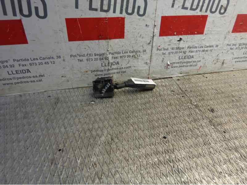 Recambio de mando limpia para renault rapid/express (f40) 1.9 d familiar (f40p) referencia OEM IAM 7700305952  