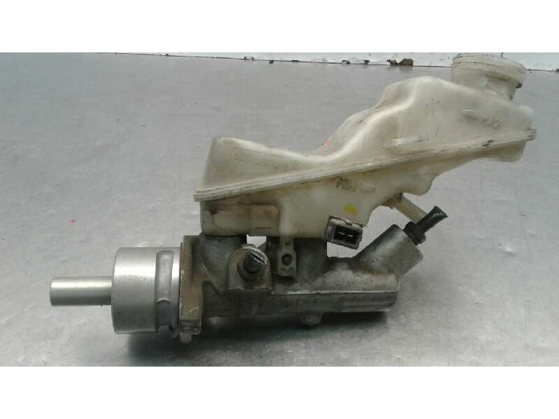 Recambio de bomba freno para toyota avensis berlina (t25) 2.0 d4-d sol sedán (4-ptas) referencia OEM IAM 25113479  