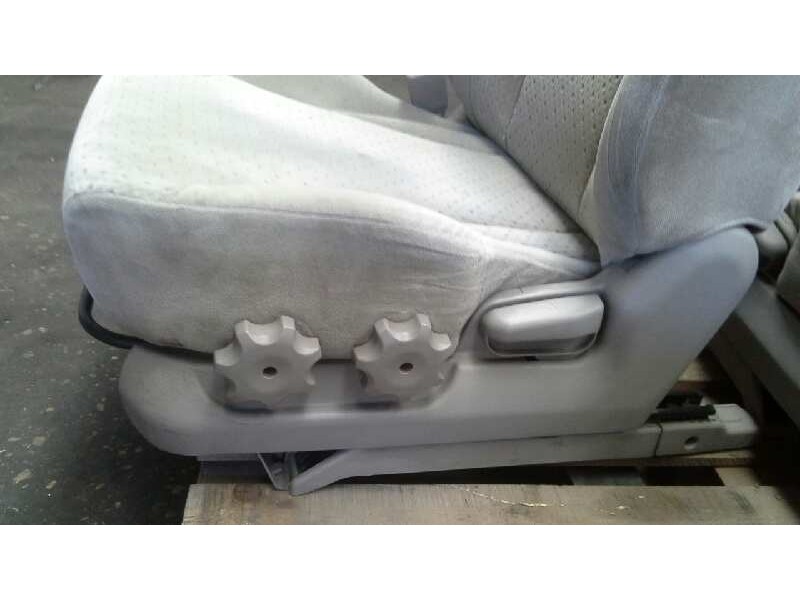 Recambio de asiento delantero izquierdo para hyundai tucson (jm) 2.0 crdi comfort referencia OEM IAM   