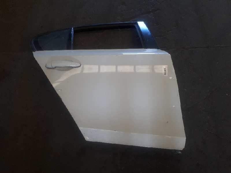 Recambio de puerta trasera derecha para bmw serie 1 berlina (e81/e87) 118d referencia OEM IAM 41527191018  