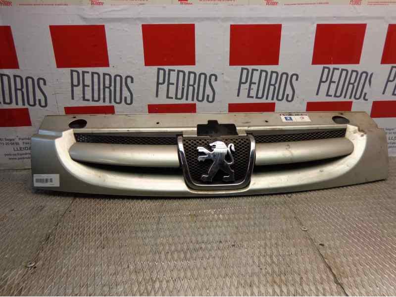 Recambio de rejilla delantera para peugeot partner (s2) 1.9 diesel referencia OEM IAM   