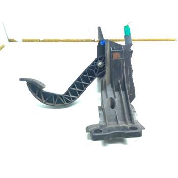 PEDAL EMBRAGUE 465105948R 