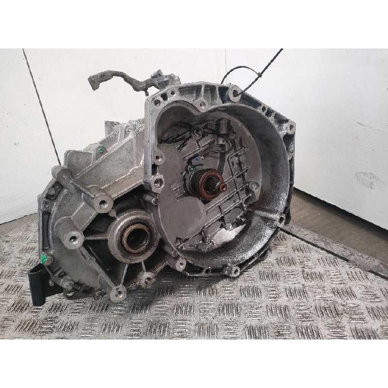 Recambio de caja cambios para opel vectra c berlina 1.9 16v cdti cat (z 19 dth / lrd) referencia OEM IAM F40  