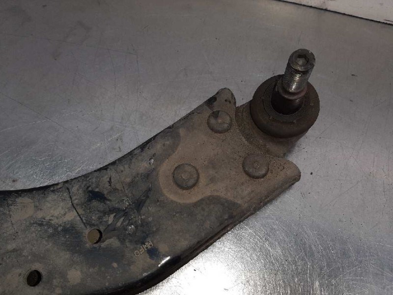 Recambio de brazo suspension inferior delantero izquierdo para ford focus berlina (cap) 1.6 tdci cat referencia OEM IAM   