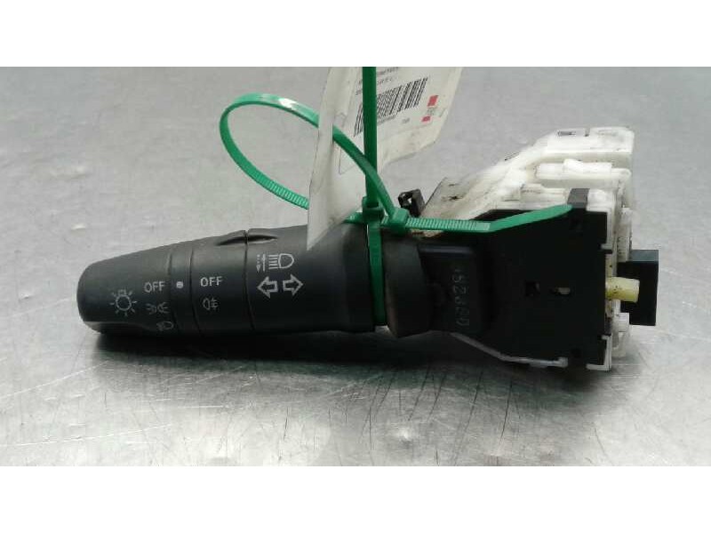 Recambio de mando intermitentes para nissan cabstar 35.12 referencia OEM IAM   