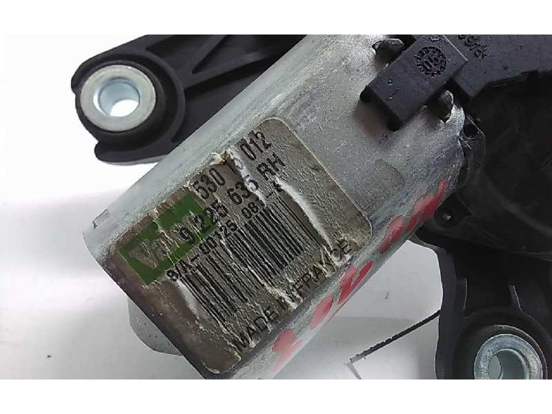 Recambio de motor limpia trasero derecho para opel combo (corsa c) edition blue line referencia OEM IAM 9225635RH  