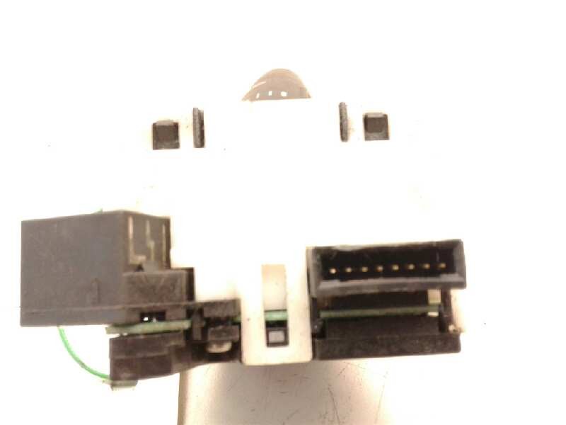 Recambio de mando limpia para nissan cabstar 35.12 referencia OEM IAM 6725SN  