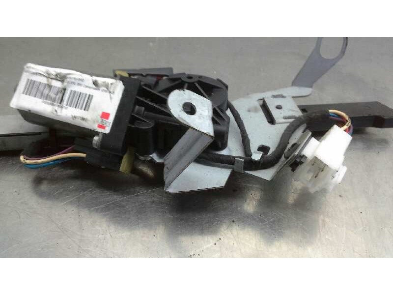 Recambio de motor elevalunas trasero derecho para mercedes clase clk (w209) coupe 200 compressor (209.342) referencia OEM IAM 01