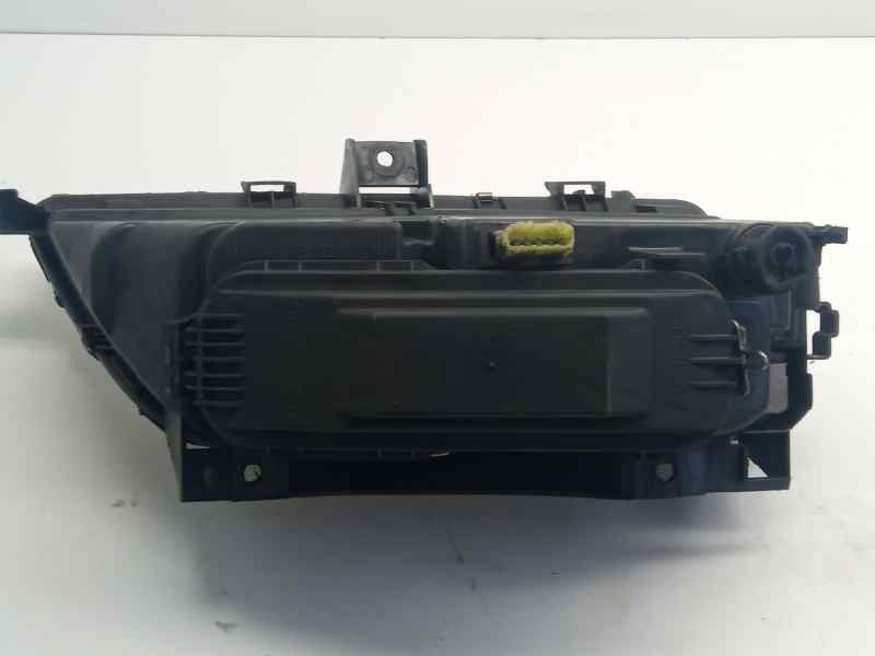 Recambio de faro izquierdo para citroen xantia berlina 2.0 hdi 90/110 attraction referencia OEM IAM 60974410  