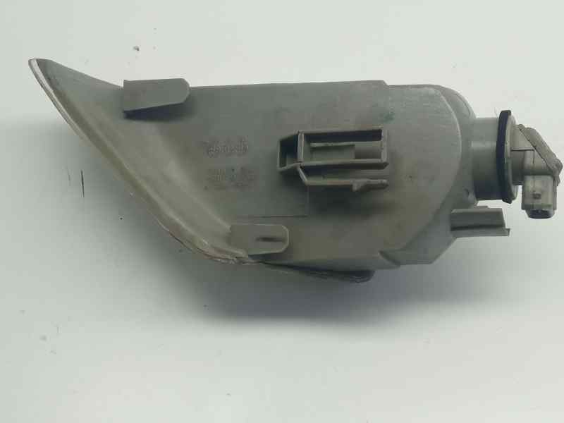 Recambio de piloto delantero izquierdo para citroen xantia berlina 2.0 hdi 90/110 attraction referencia OEM IAM 630369  
